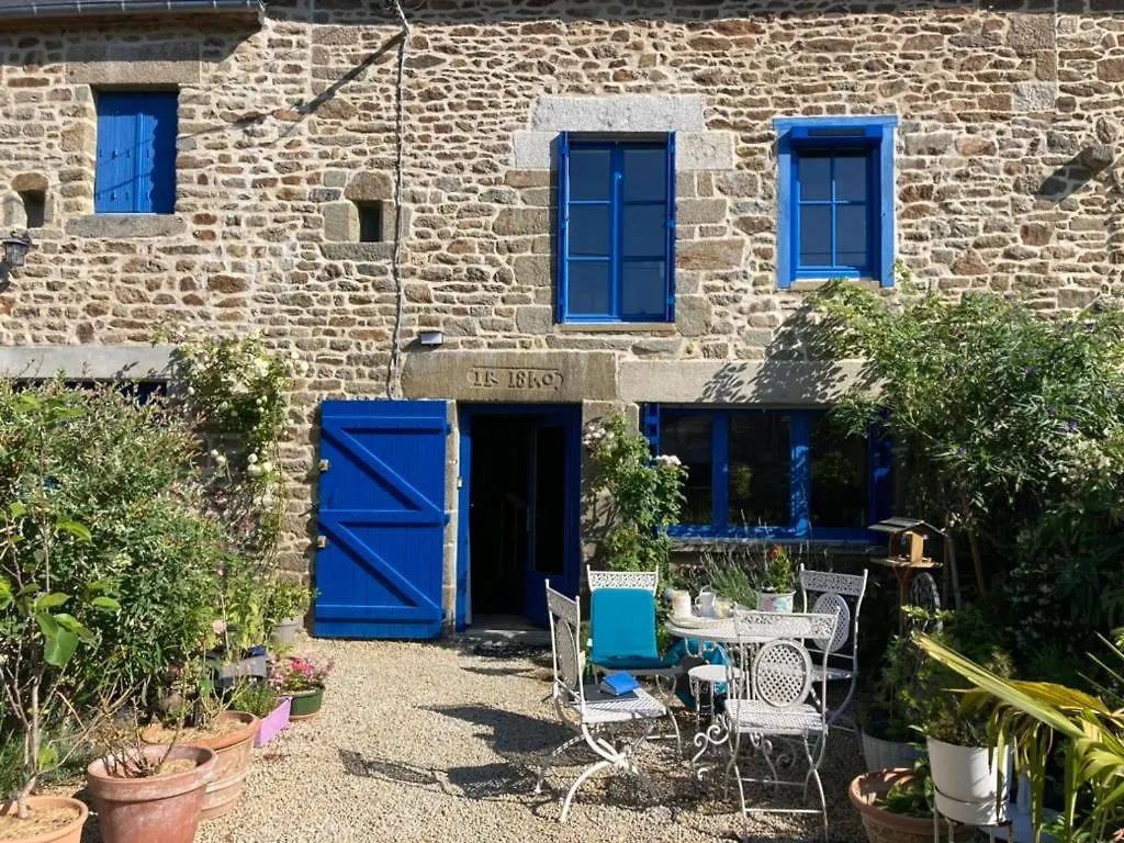 Guest house Appel A La Beaute Hotel La Vicomte-sur-Rance